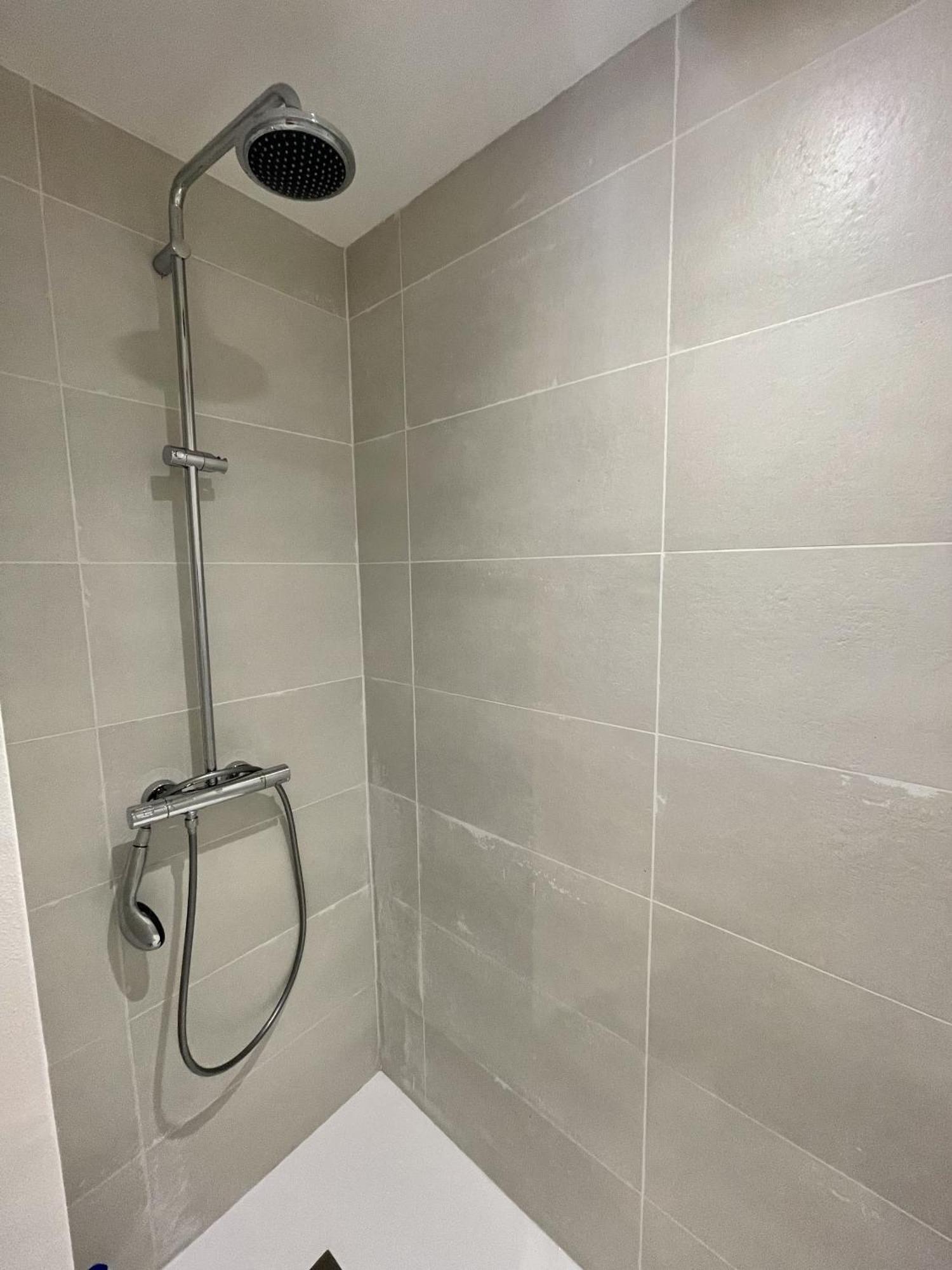 Bergerie Renove Clim Balneo Piscine Jardin Mediterraneen Appartement Hyères